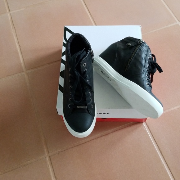 dkny cindy wedge sneakers